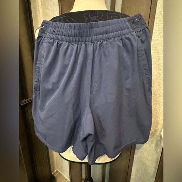 Under Armour Navy Blue Athletic Shorts - Picture 1 of 5